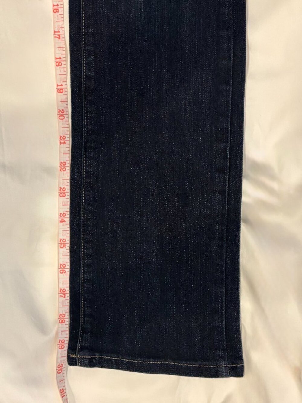 Paige Jeans Skyline 26? - Picture 12 of 13
